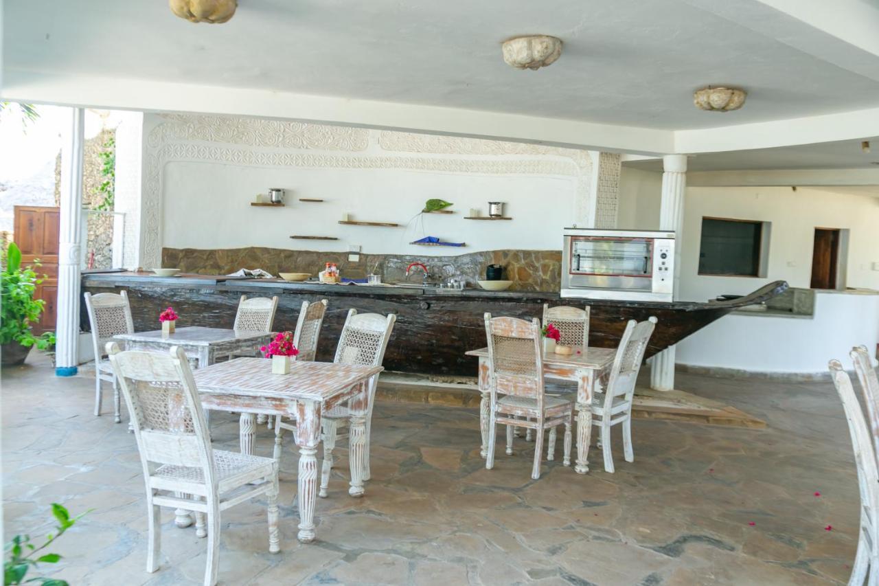 Sun Palm Beach Resort 와타무 외부 사진