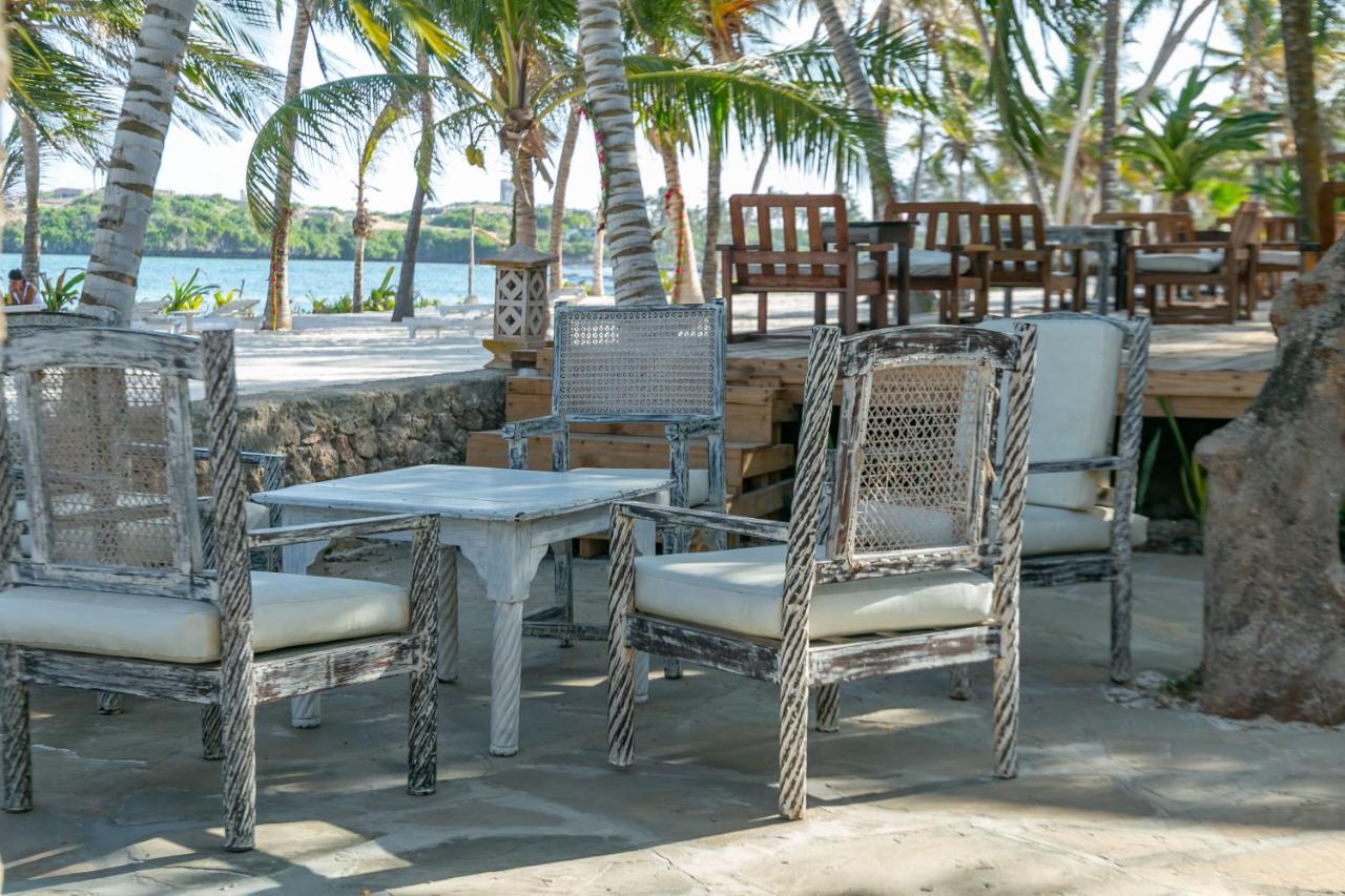 Sun Palm Beach Resort 와타무 외부 사진