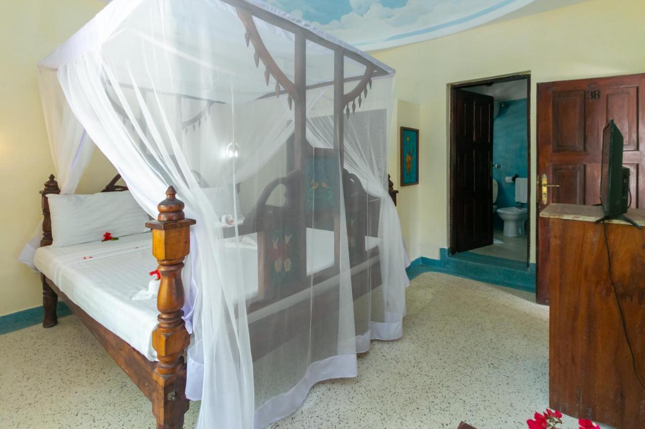 Sun Palm Beach Resort 와타무 외부 사진