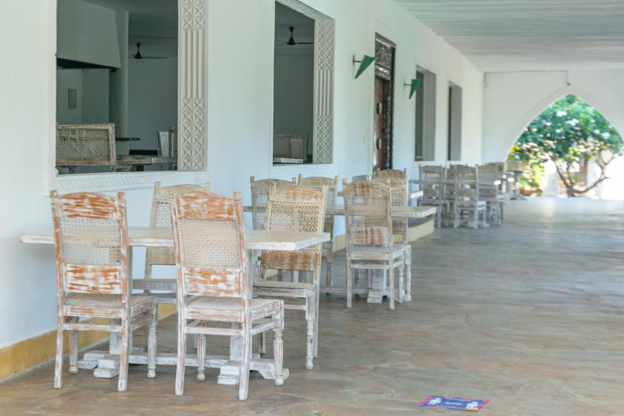 Sun Palm Beach Resort 와타무 외부 사진