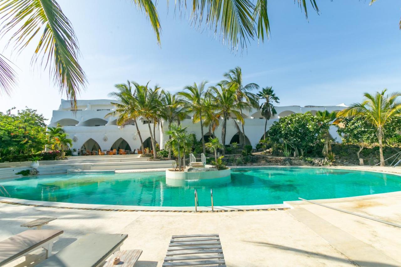 Sun Palm Beach Resort 와타무 외부 사진