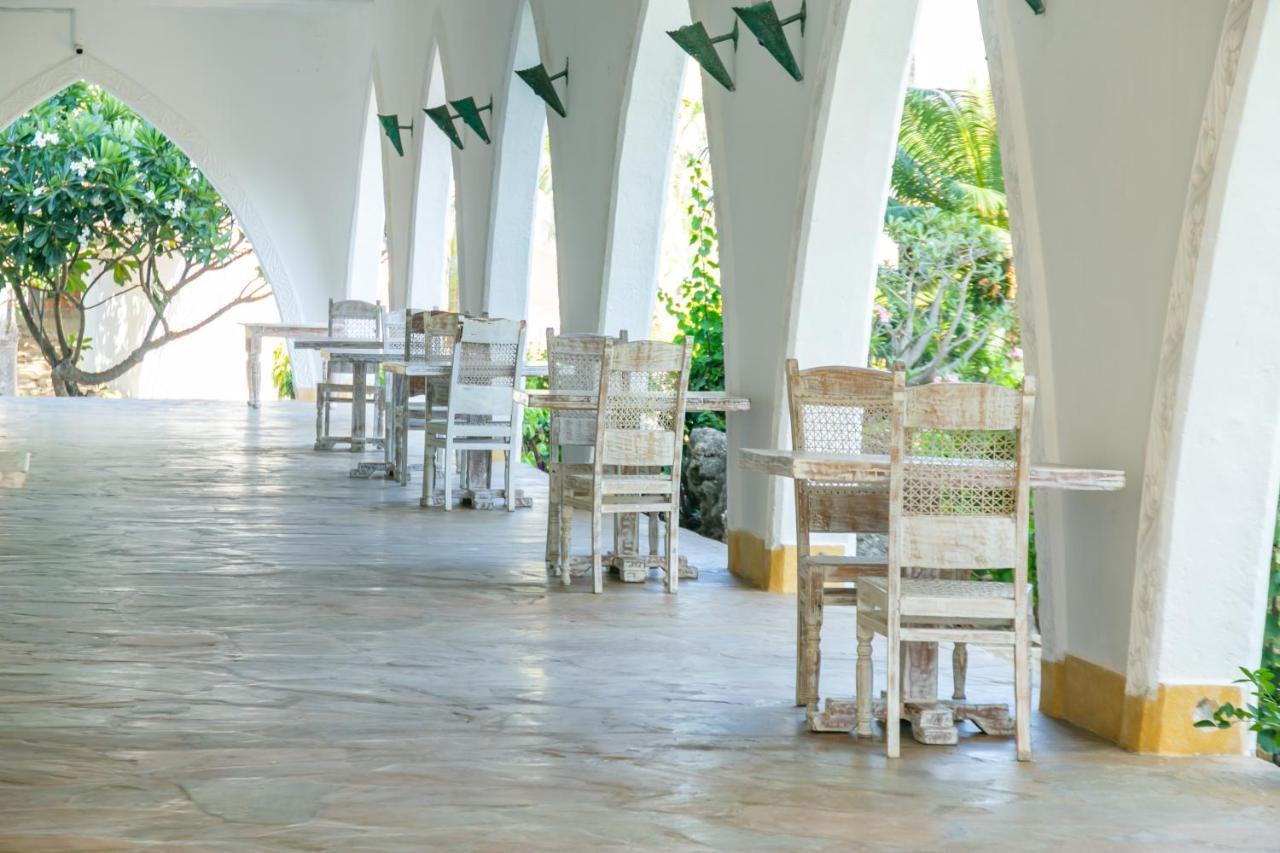 Sun Palm Beach Resort 와타무 외부 사진