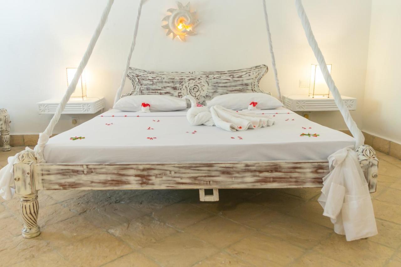 Sun Palm Beach Resort 와타무 외부 사진