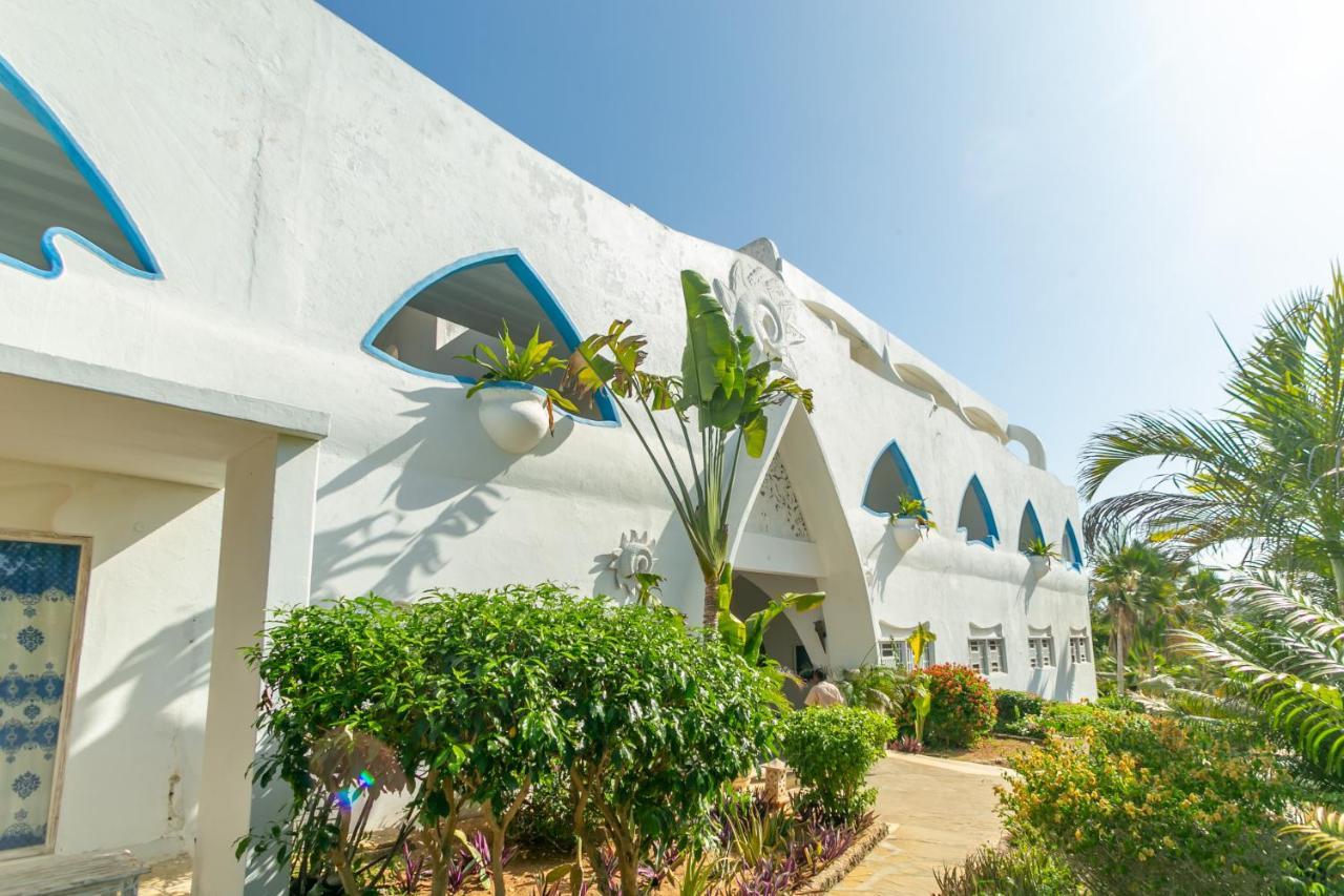 Sun Palm Beach Resort 와타무 외부 사진