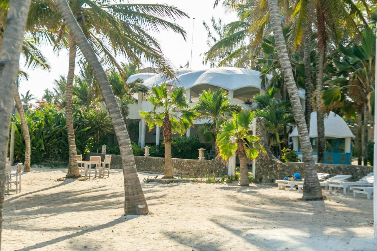 Sun Palm Beach Resort 와타무 외부 사진