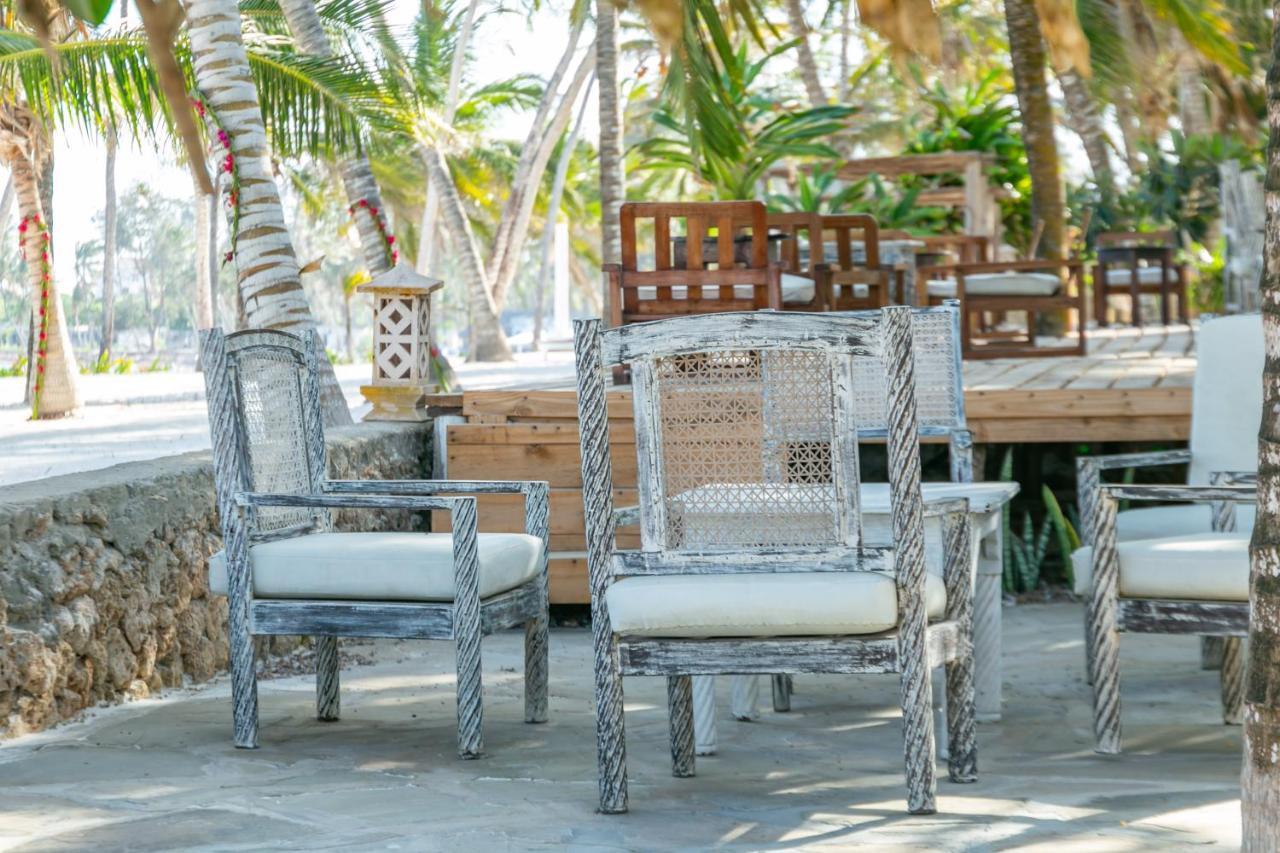 Sun Palm Beach Resort 와타무 외부 사진